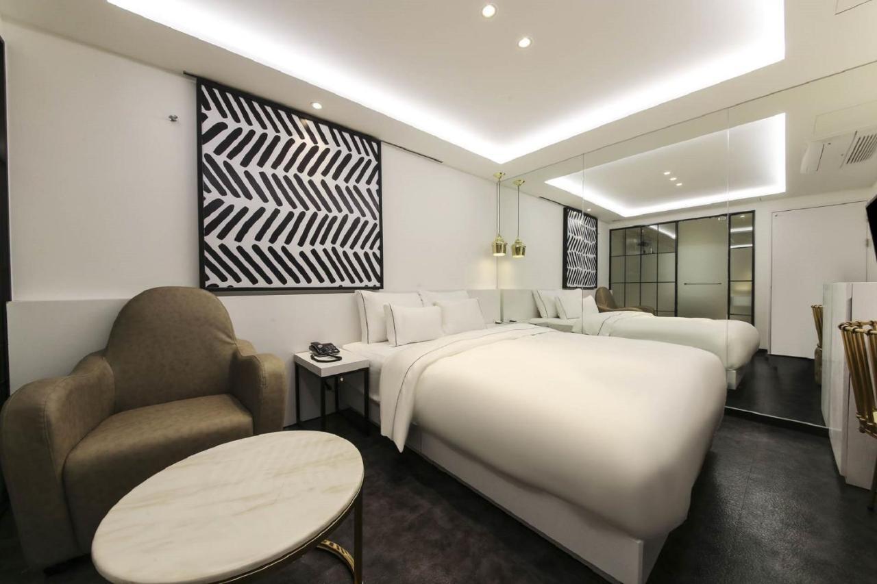 Forestar Hotel Sinchon Seoul Exteriör bild